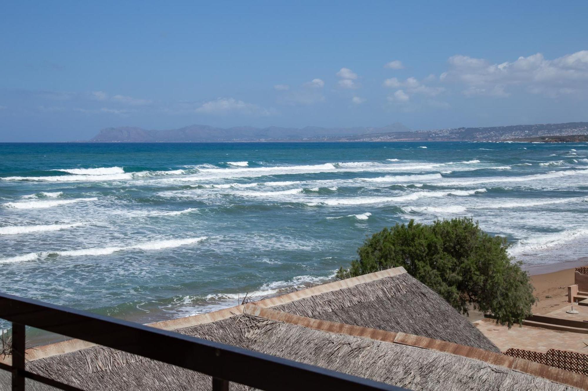 Nefeli Rooms Agia Marina Esterno foto