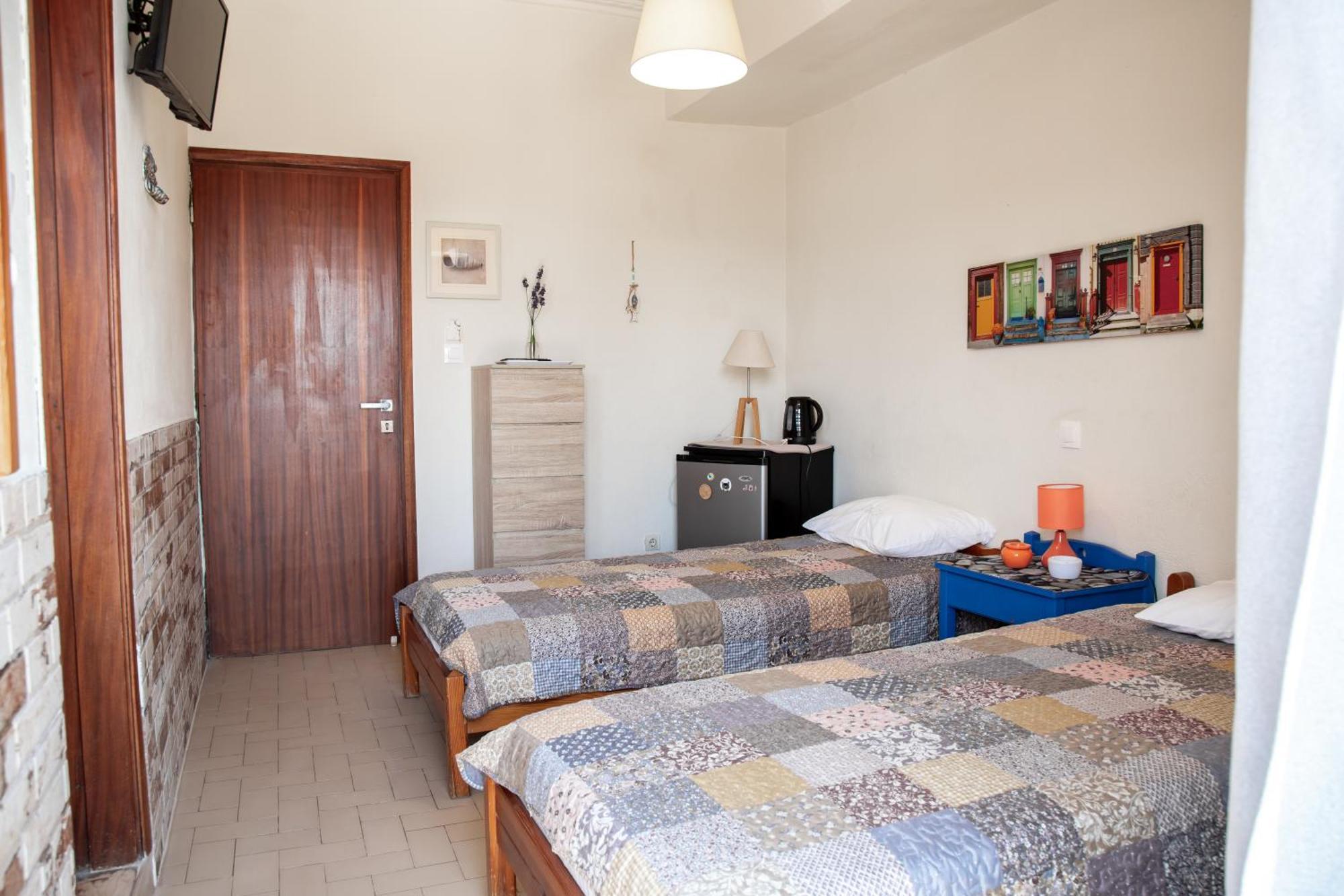 Nefeli Rooms Agia Marina Esterno foto